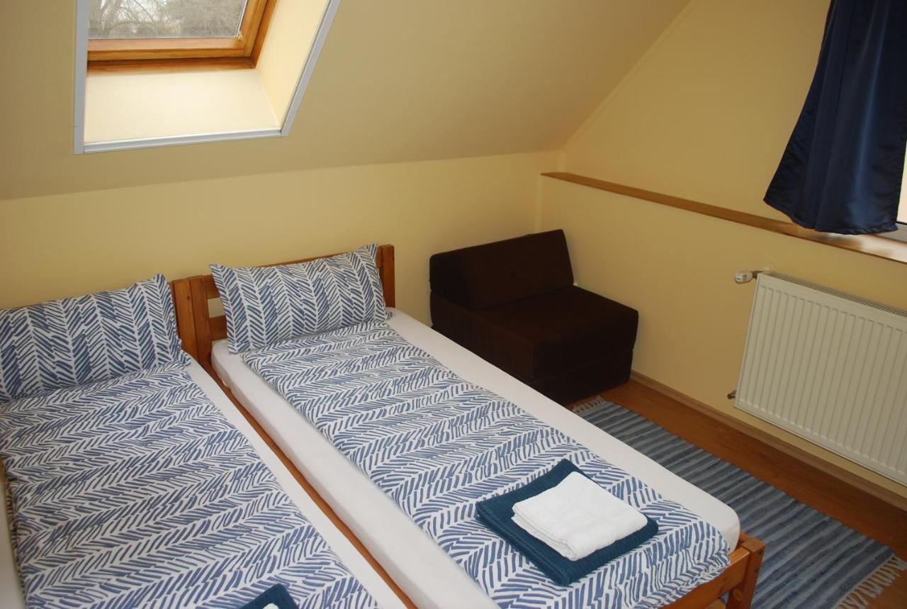 Bed and Breakfast Casa Napsugár Panzió Apostag Esterno foto