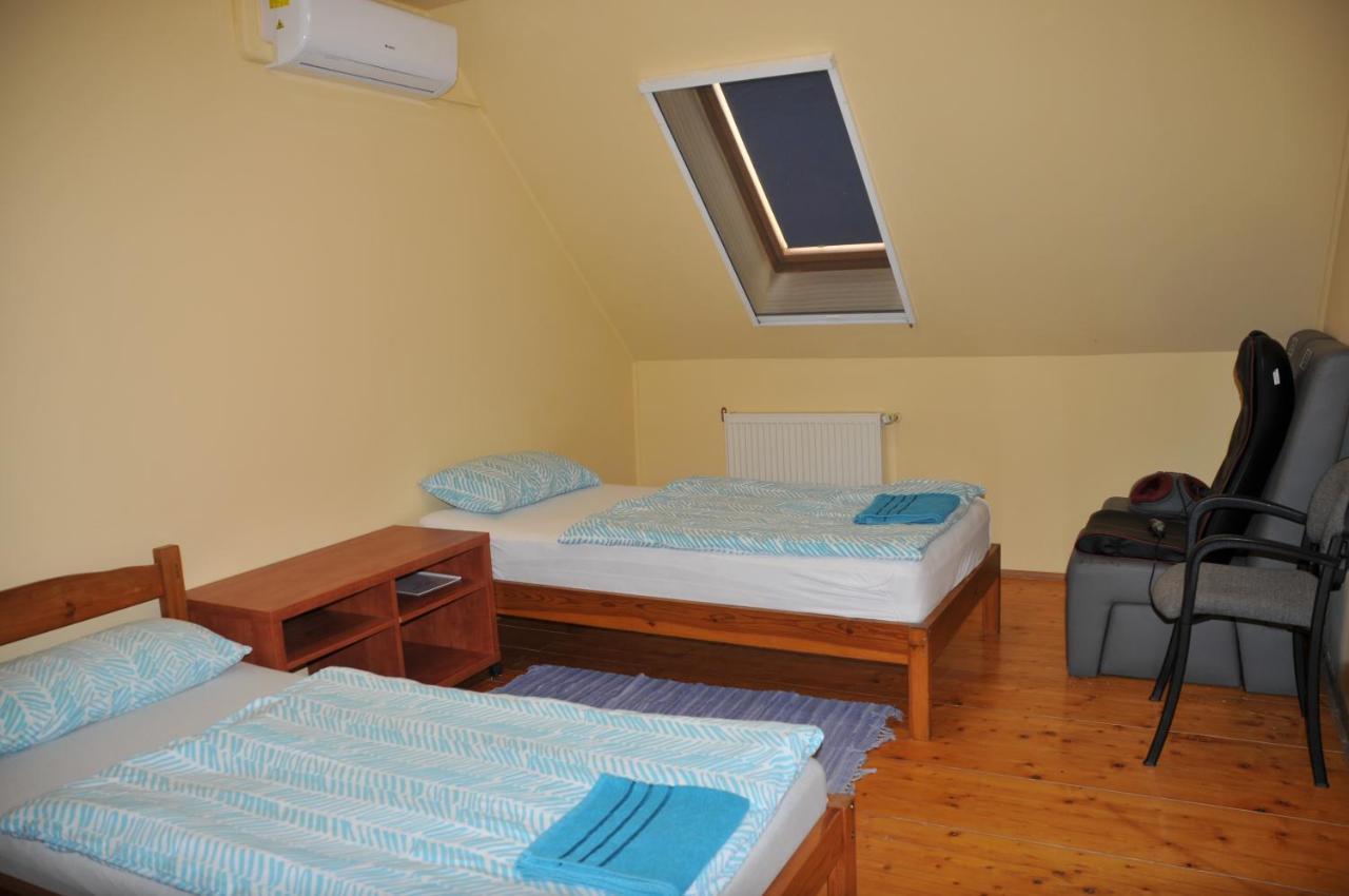 Bed and Breakfast Casa Napsugár Panzió Apostag Esterno foto