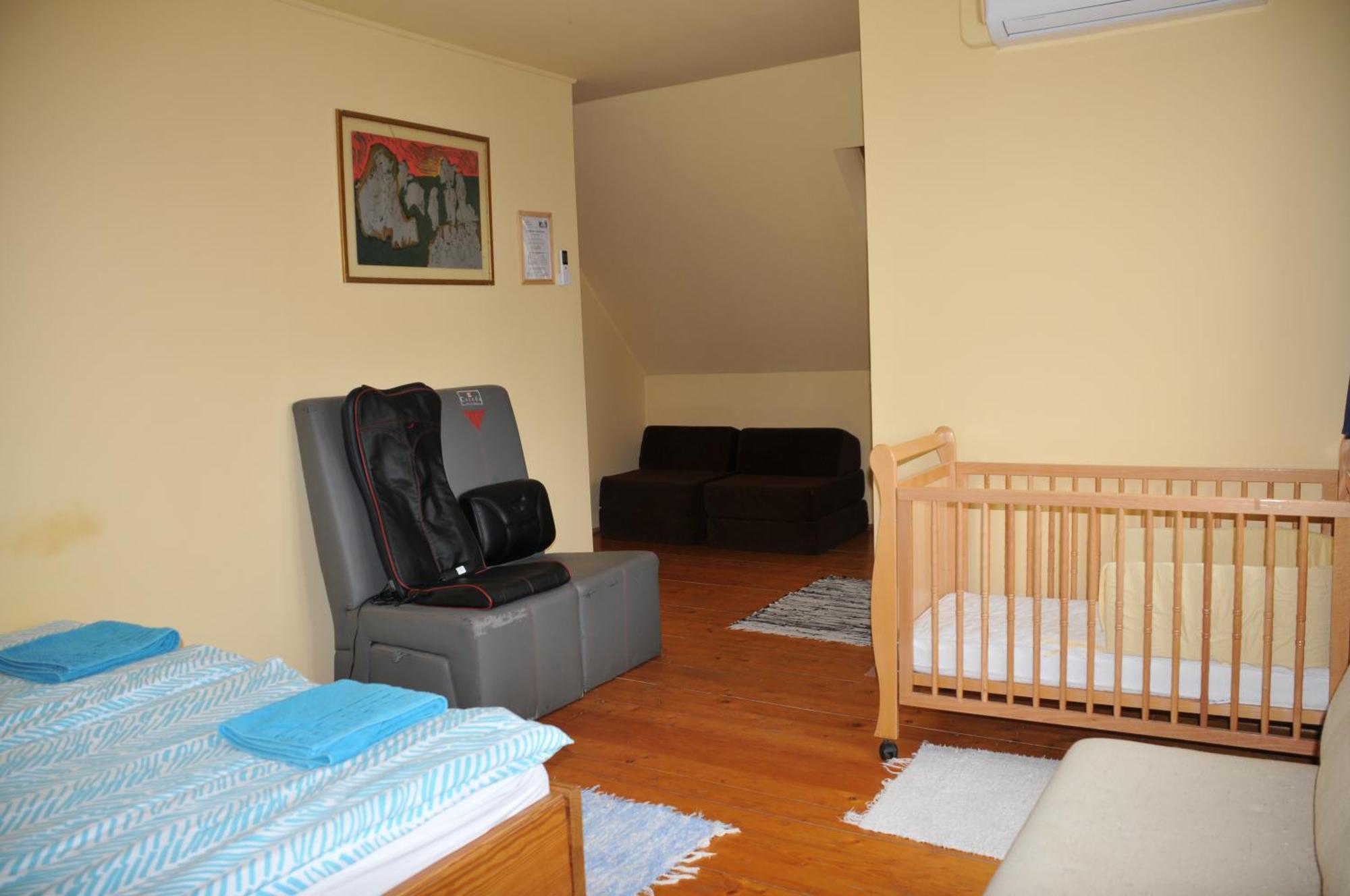 Bed and Breakfast Casa Napsugár Panzió Apostag Camera foto